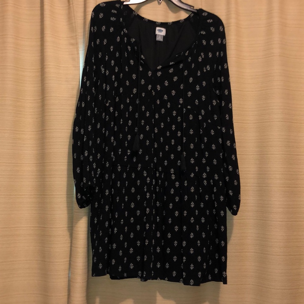 Long sleeved flowy, casual dress